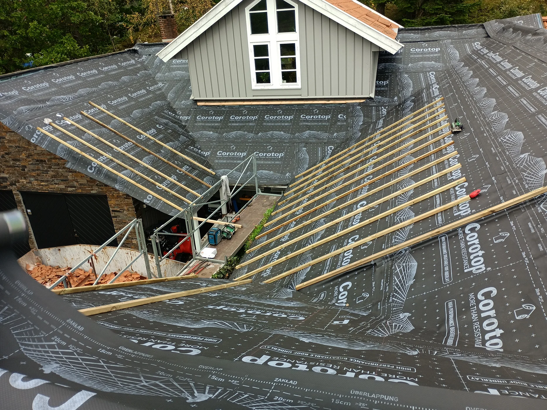 Residential roof framing and renovation work