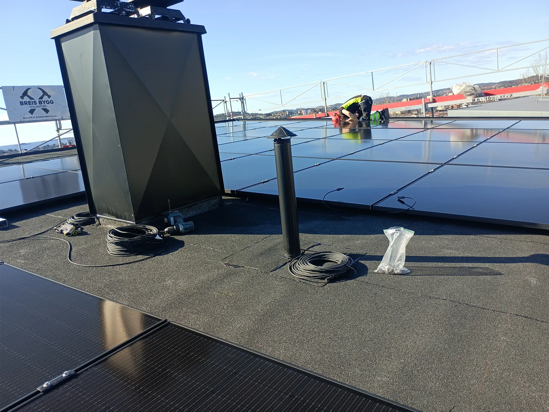 Rooftop solar panel installation system
